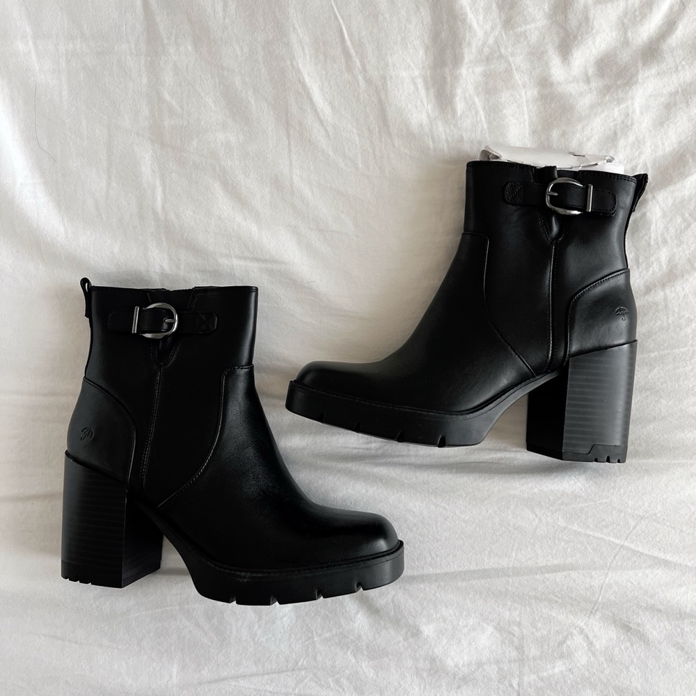 Naturalizer leather boots